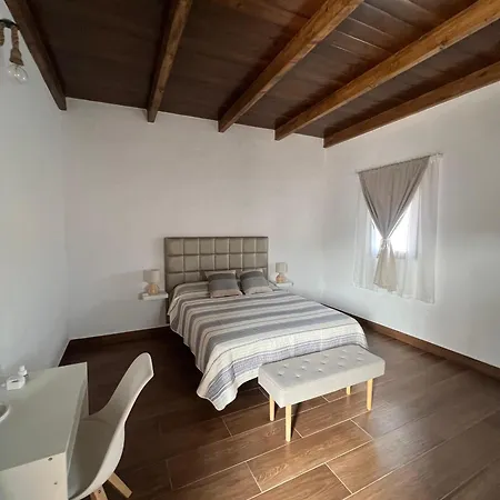 Violante Apartman