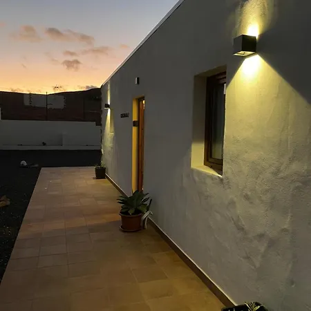 Violante Apartment *